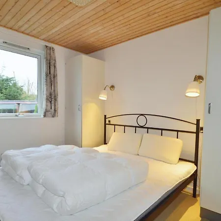 Tatil Evi Beautiful Home In Vaeggerlose With Wifi