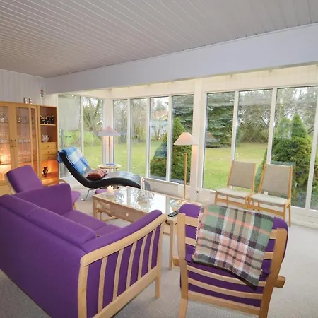 Beautiful Home In Vaeggerlose With Wifi * Bøtø By